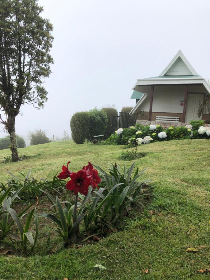 Hortensias Chalets Vara Blanca Heredia Exterior photo