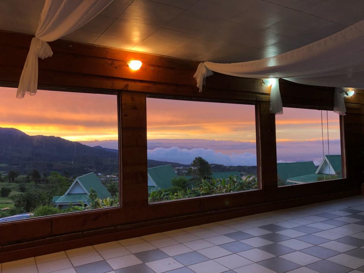 Hortensias Chalets Vara Blanca Heredia Exterior photo